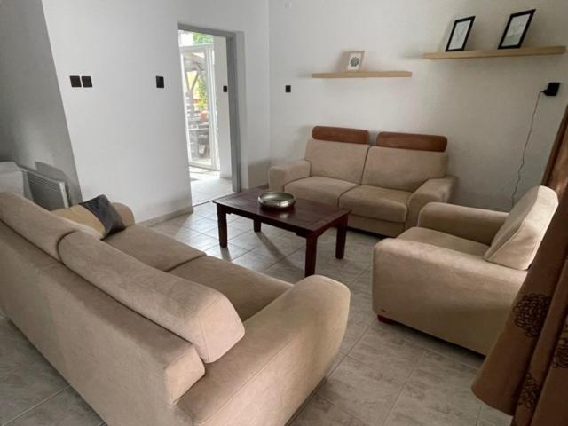 Boni Apartman ميسكولك المظهر الخارجي الصورة