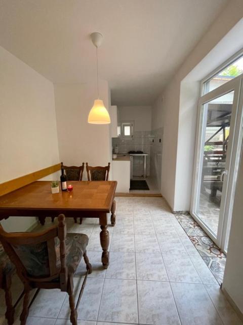 Boni Apartman ميسكولك المظهر الخارجي الصورة