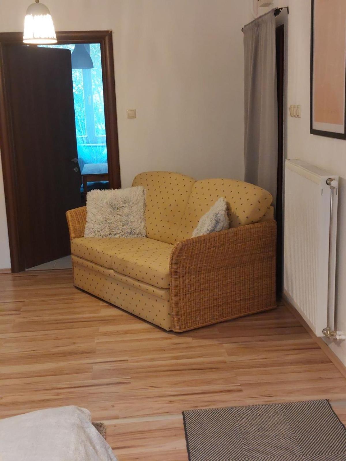 Boni Apartman ميسكولك المظهر الخارجي الصورة